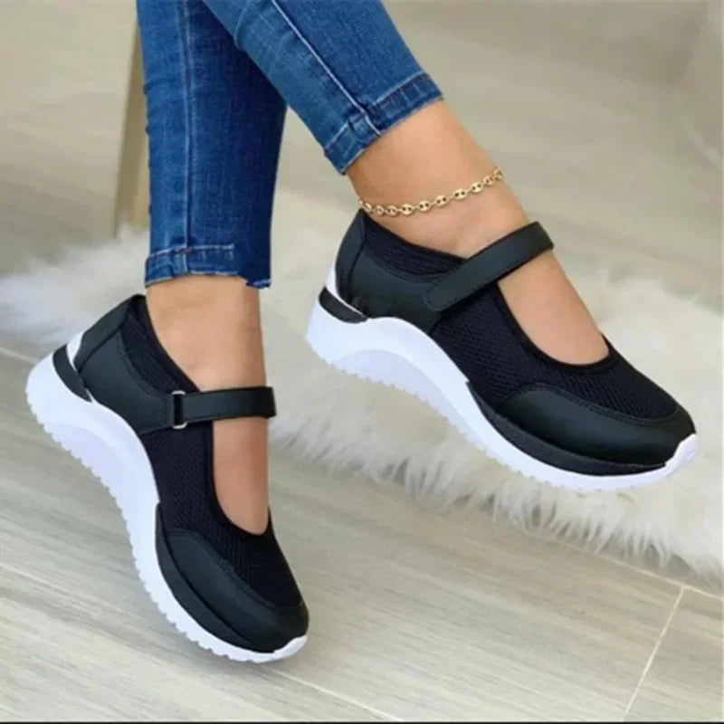 Buty sportowe ortopedyczne damskie na rzep