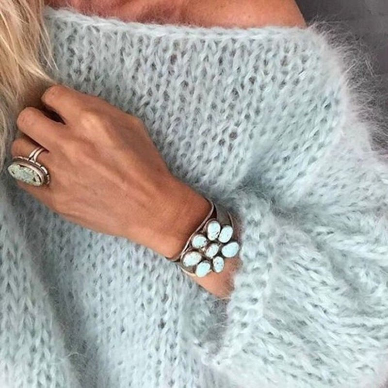 Ażurowy oversized sweter damski - Leah Detail