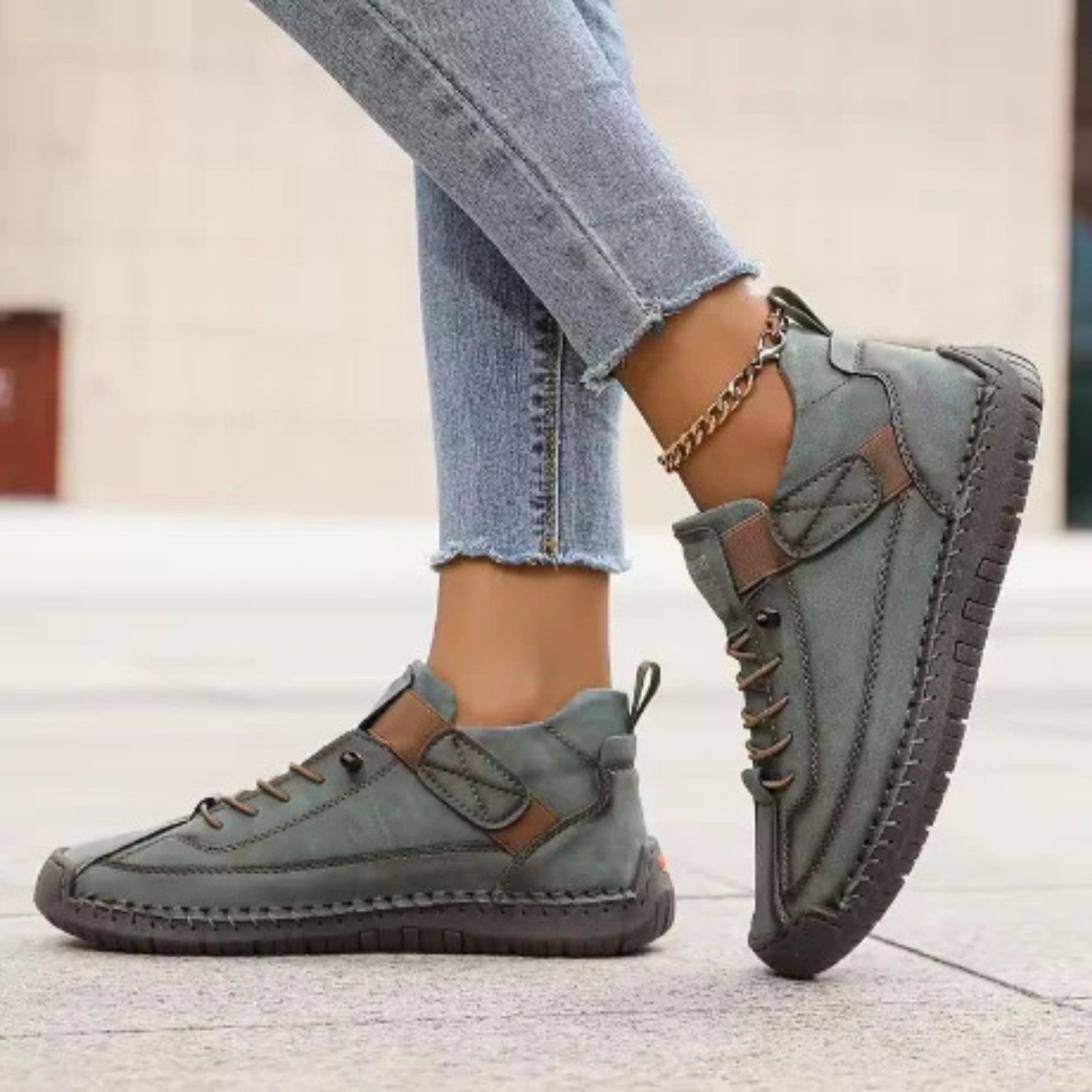 Komfortowe buty ortopedyczne damskie z paskiem - Gemma View 13