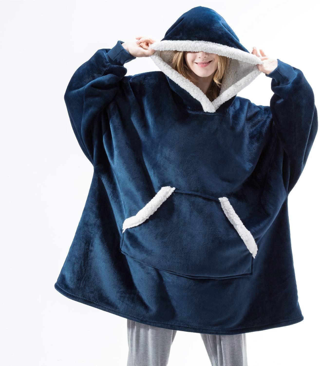 Przytulna bluza-koc oversized damska z kapturem - Lexi Alternate
