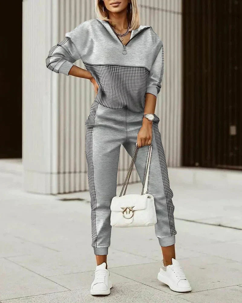Komplety Dresowe Damskie Wzorzysty Zestaw Bluza Z Dekoltem V I Spodnie Jogger | Styl Na Co Dzień