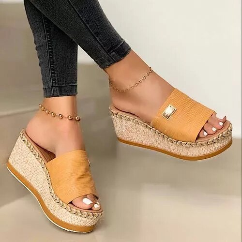 Espadryle Damskie Na Koturnie Z Paskiem