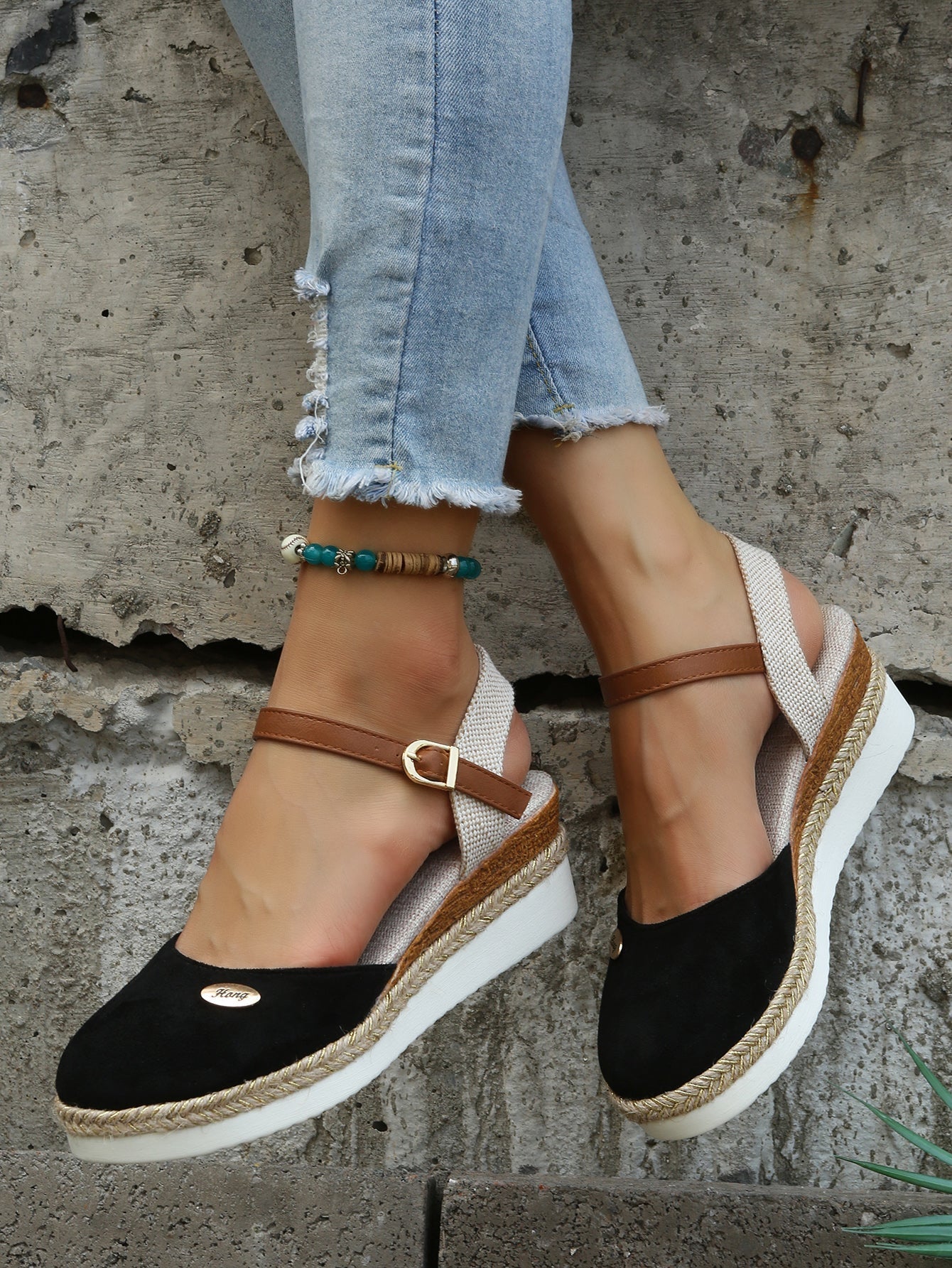Espadryle Damskie Na Koturnie Z Paskiem Na Kostkę
