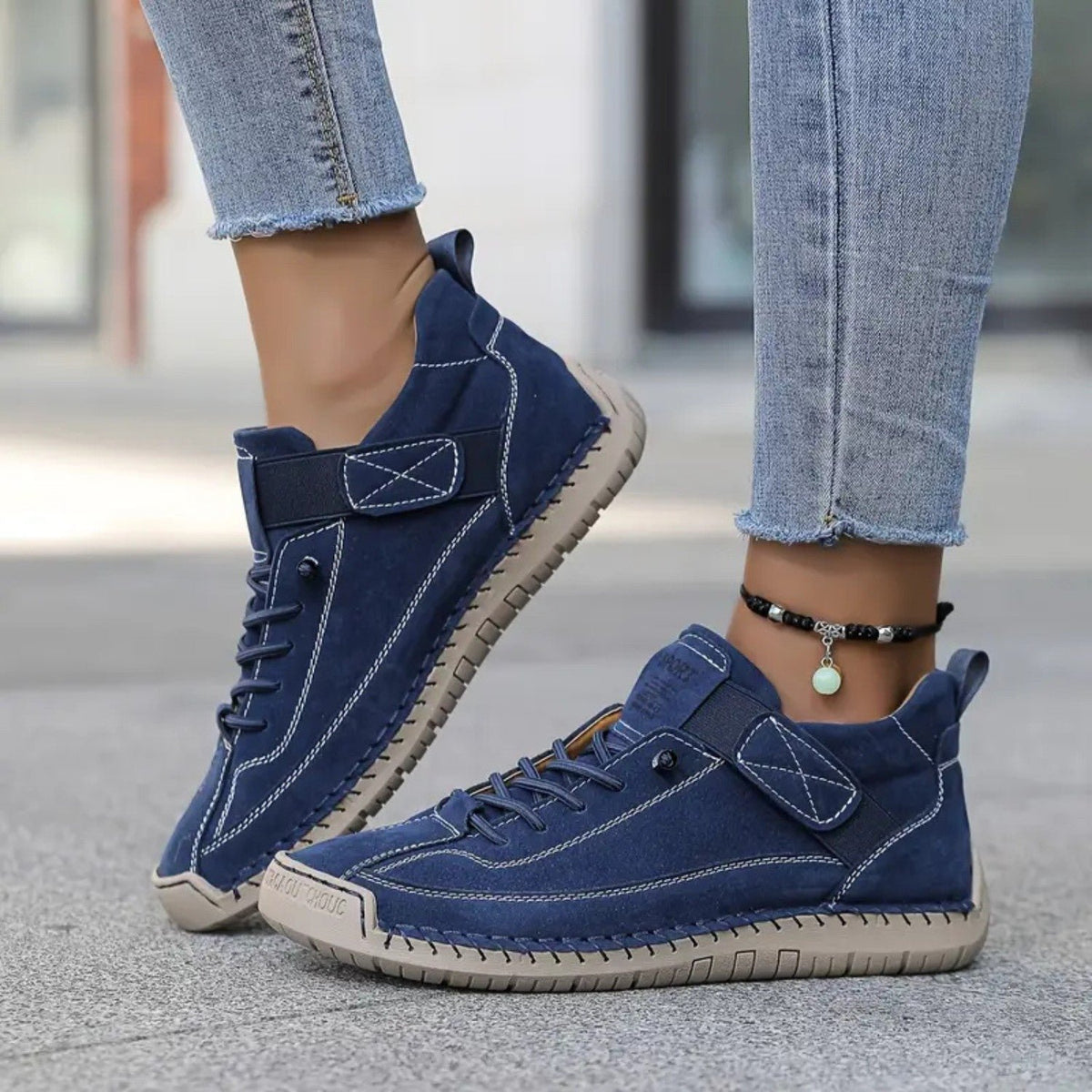 Komfortowe buty ortopedyczne damskie z paskiem - Gemma View 19