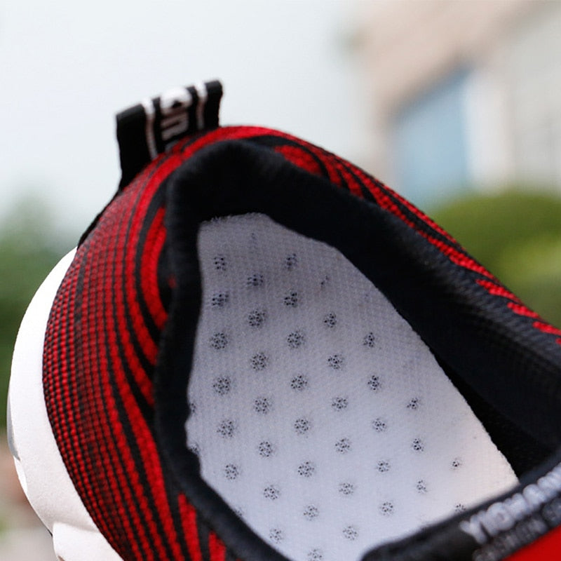 Buty sportowe siateczkowe na sznurówki